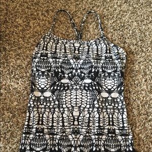 Lululemon tank top
